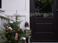 winter-container-garden-wreath-grapevine-browns-and-silver-pinecones