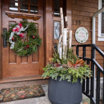 winter-planters-birch-poles-wreath-classic-holiday